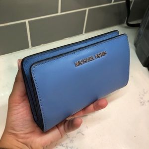 Michael Kors Jetset bifold wallet